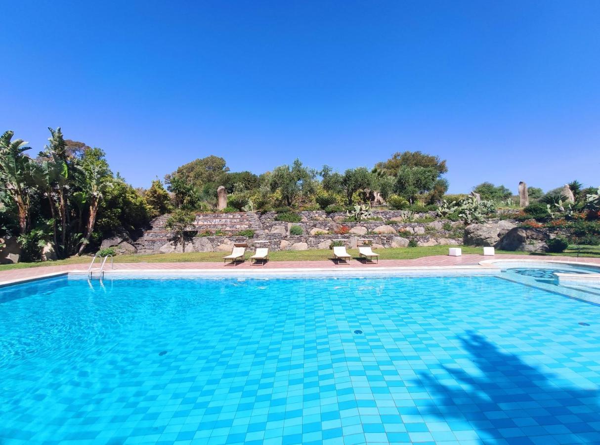 Villa Delle Palme Ачи-Трецца Екстер'єр фото